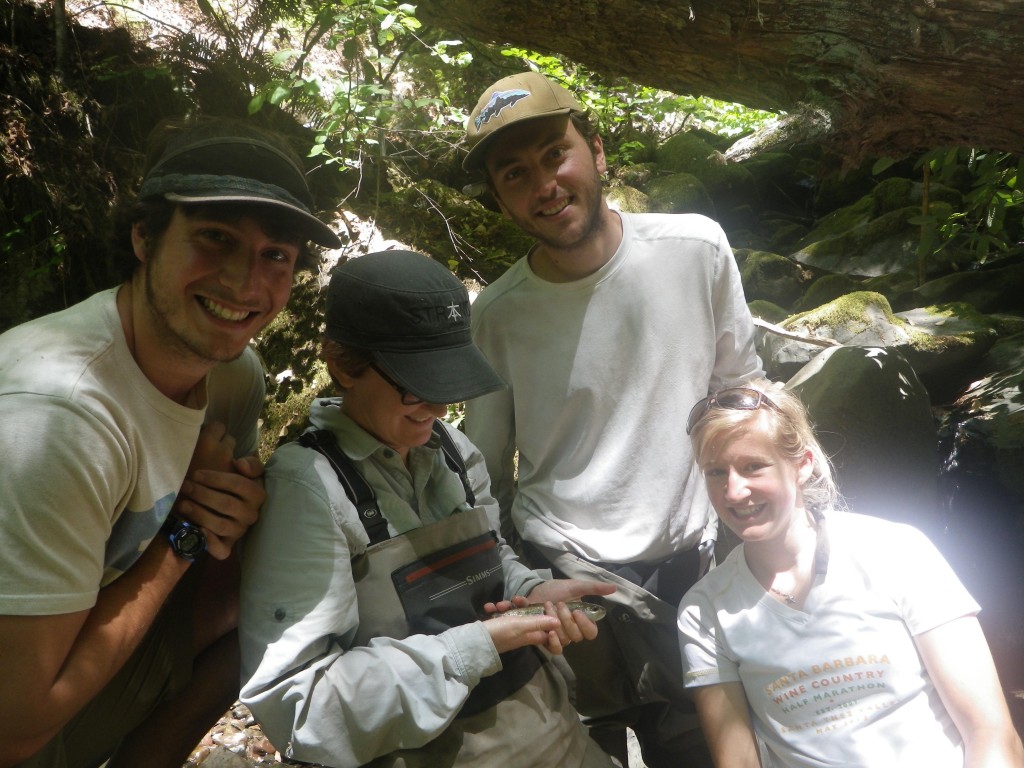 Prof Carlson with rainbow trout (center), Phil Georgakakos (left), Cody Schaaf (center top) and Suzanne Kelson (right) Elder Creek